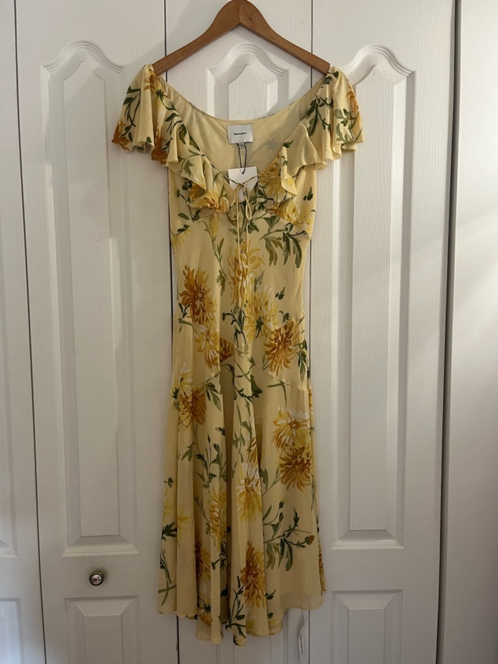 Reformation Gaelle Dress - Picture 3 of 6